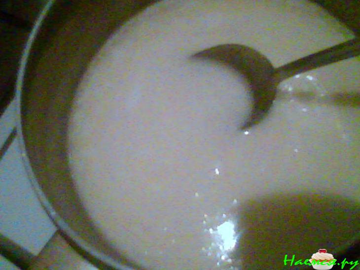 Кулич с помадкой