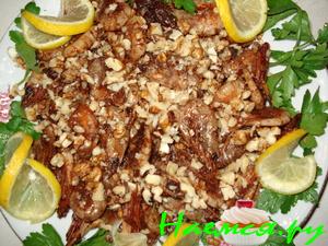 Креветки жаренные в чесночном соусе