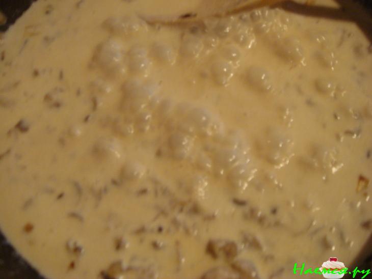 Вешенка в сливочно-сырном соусе