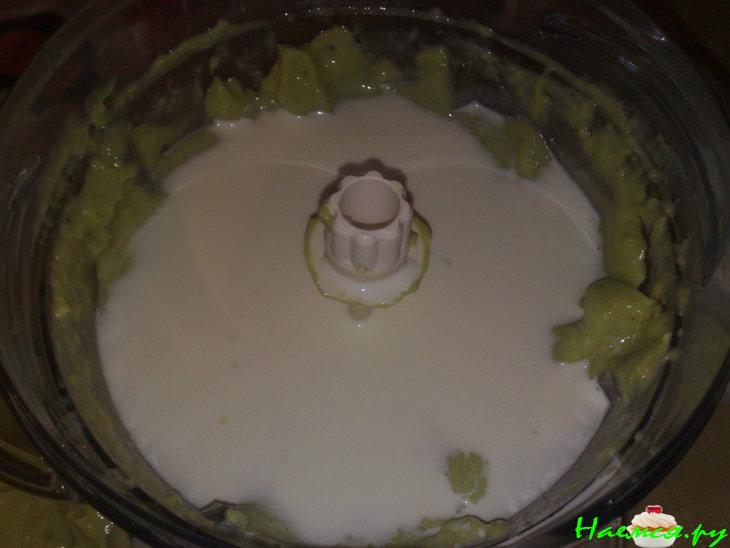 Фисташковое мороженое в шоколадной глазури Фисташковое мороженое в шоколадной глазури