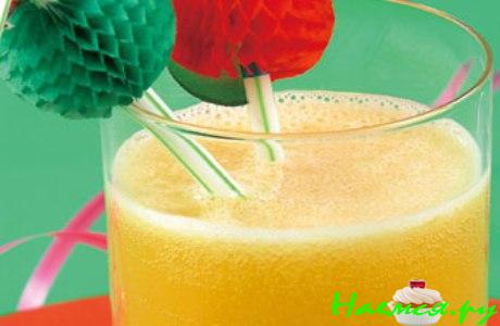 Апельсиново-персиковый коктейль