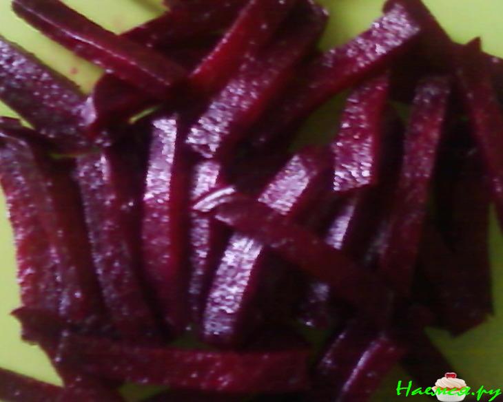 Салат винегрет с морской капустой Салат винегрет с морской капустой