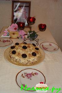 Тортик с черносливом (крем кисло-сладкий) Тортик с черносливом (крем кисло-сладкий)