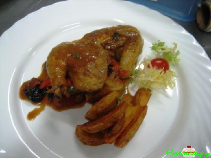 Цыпленок с черносливом