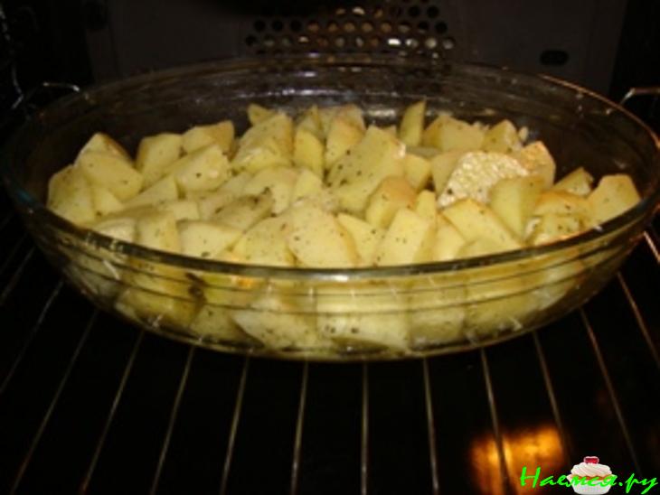 Картофель, запеченный с медом