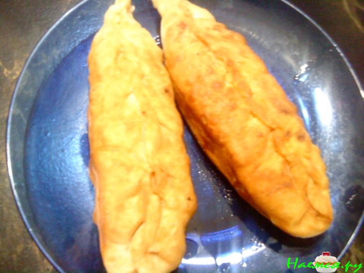 Жареные пирожки с грибами и яйцами