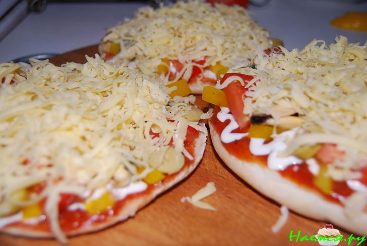 Мini-пицца с мидиями