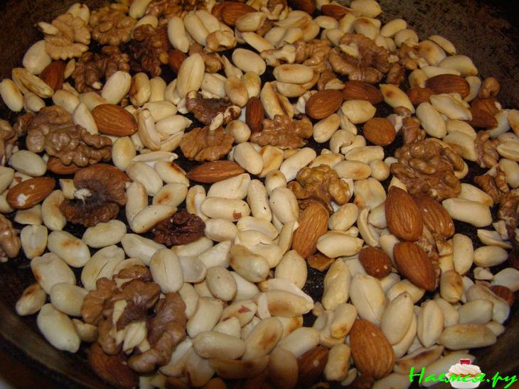 Торт ореховый шоколадный