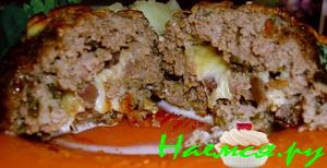 Котлеты с начинкой из оливок с сыром Котлеты с начинкой из оливок с сыром