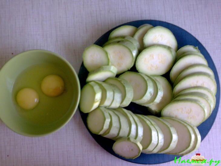 Тилапия жареная с кунжутом и овощами