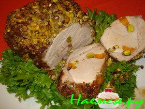 Мясо в горчице с фисташками