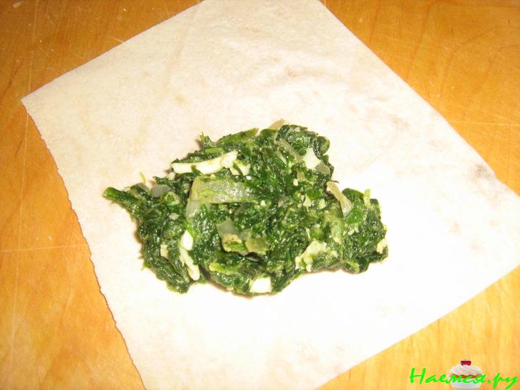 Лаваш с яйцом и шпинатом Лаваш с яйцом и шпинатом