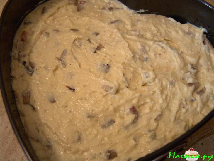 Чизкейк с беконом и грибами