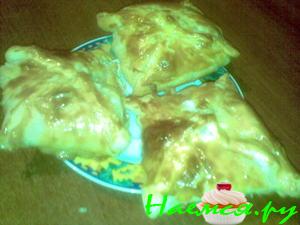 Пирожок с брынзой и крабами Пирожок с брынзой и крабами