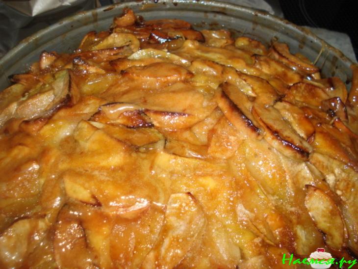 Пирог яблочный "Невозможный" Пирог яблочный "Невозможный"