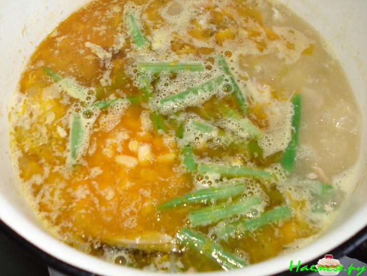 Похлебка из форели и кукурузы