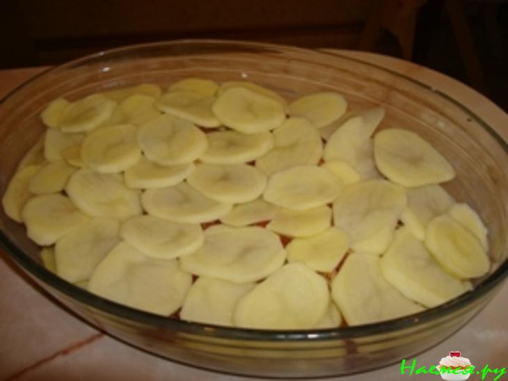 Запеканка из свинины и картофеля с пивом