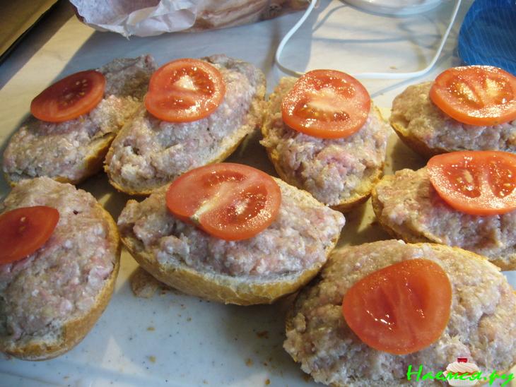 Булочки с фаршем 