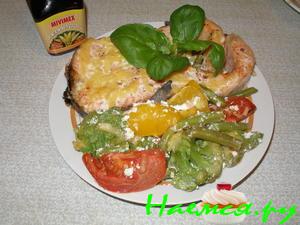 Семга с овощным гарниром сразу