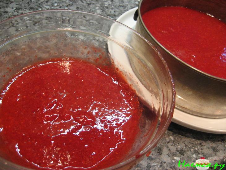 Торт 'Клубничные облака'