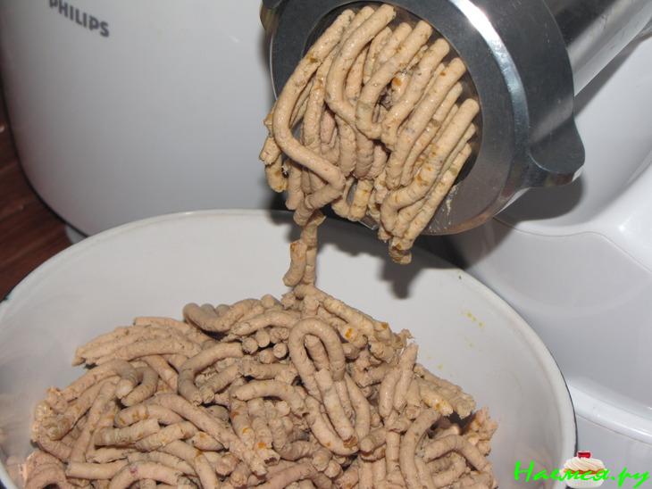 Суп-лапша с фаршированными куриными шейками