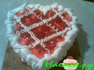 Торт 'Клубничная Валентинка' Торт 'Клубничная Валентинка'