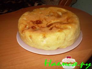 Шарлотка простая для мультиварки