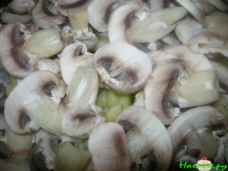 &laquo;Роллы&raquo; из кабачков