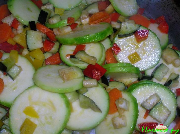 Кускус с весенними овощами или мое первое знакомство с кускусом