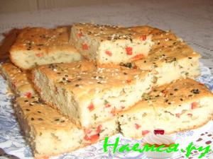 Сырный кекс с зеленью и болгарским перцем