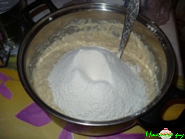 Белый дрожжевой хлеб