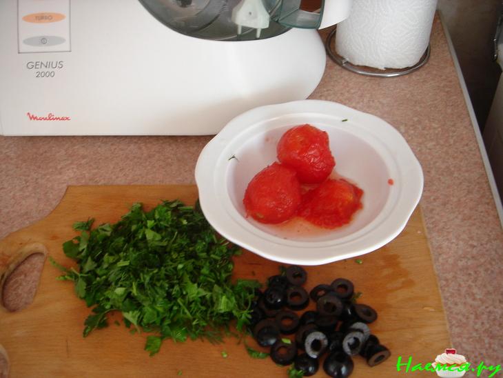 Капуста тушеная с зеленой фасолью и оливками