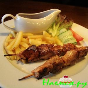 Баранина по-грузински на шпажках