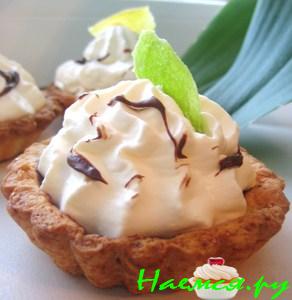 Песочные корзиночки с кремом 