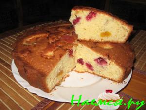 Абрикосово-вишневый пирог