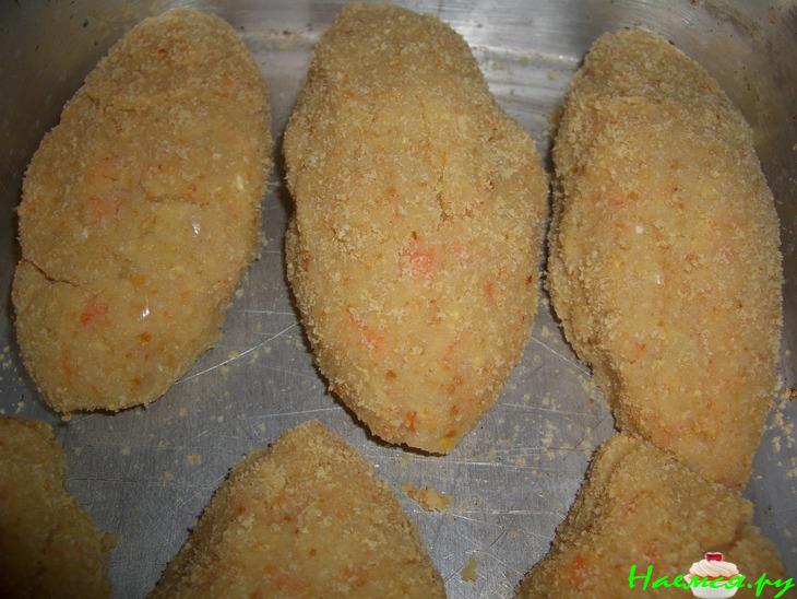 Куриные котлеты с морковью и яблоками