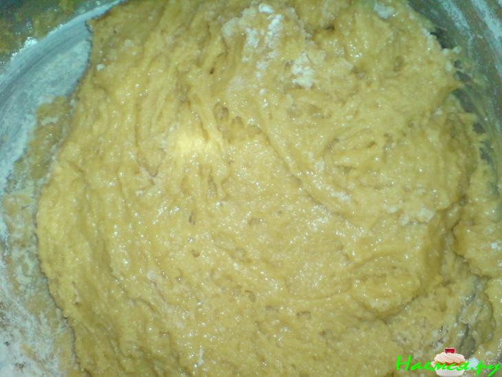 Торт 'Рыжик' с миндалем