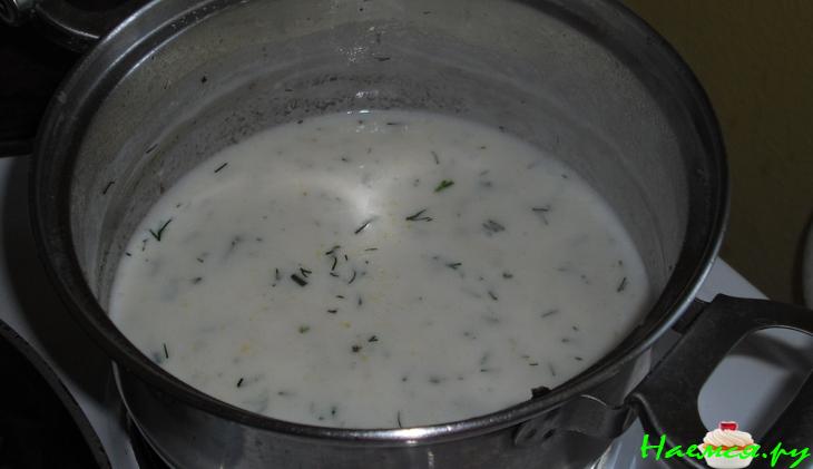 Тушеная курочка с зеленой фасолью