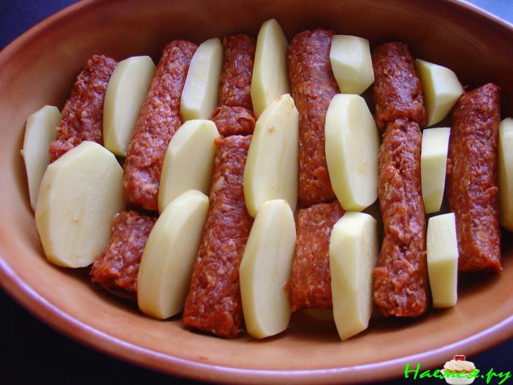 Чевапчичи с картошкой