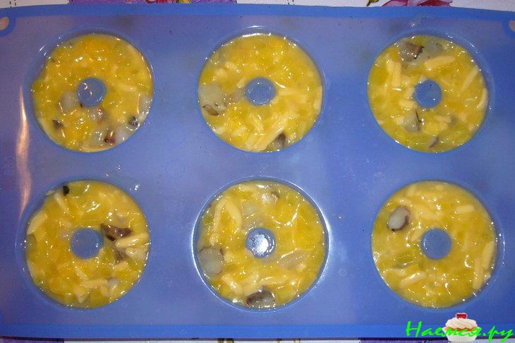 Омлет... или маффины с тыквой и креветками