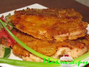 Куриное филе, запечённое в сыре и сухарях Куриное филе, запечённое в сыре и сухарях