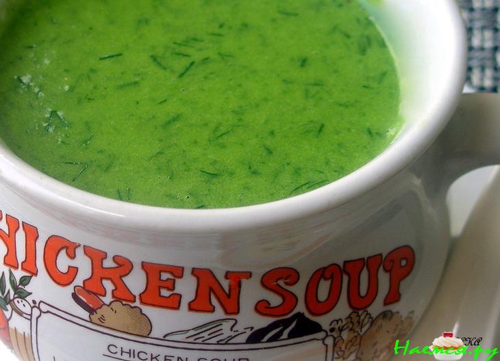 Шпинатовый суп-пюре с курицей и картофелем Шпинатовый суп-пюре с курицей и картофелем