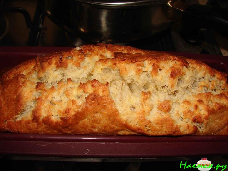 Банановый хлеб с фундуком