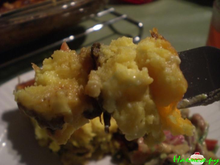 Сырно-рыбно-грибная запеканка Сырно-рыбно-грибная запеканка