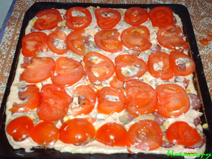 Пицца с колбаской