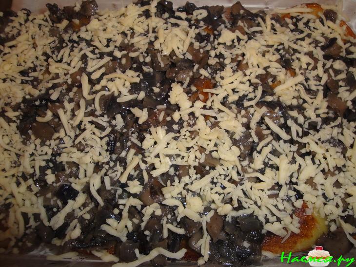 Картофельно-грибная запеканка с кремом бешамель