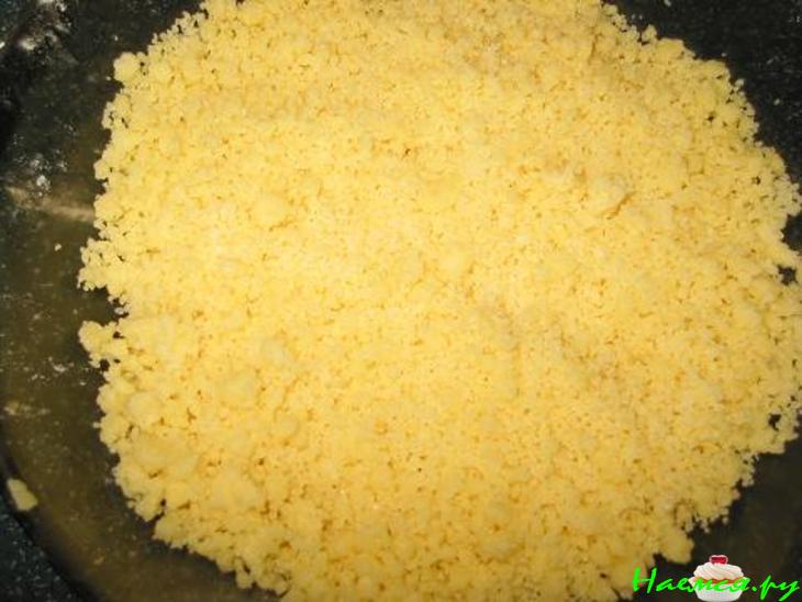 Фруктовый пирог с посыпкой