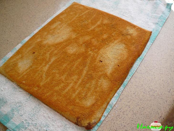 Бисквитный рулет на молоке Бисквитный рулет на молоке