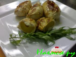 Куриное филе, фаршированное персиком