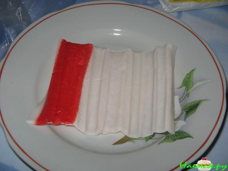 Фаршированные сыром и грибами крабовые палочки